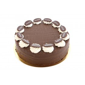 Dort Sacher se šlehačkou vcelku č. K041