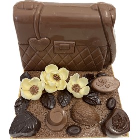 Čokoládová kabelka s pralinkami